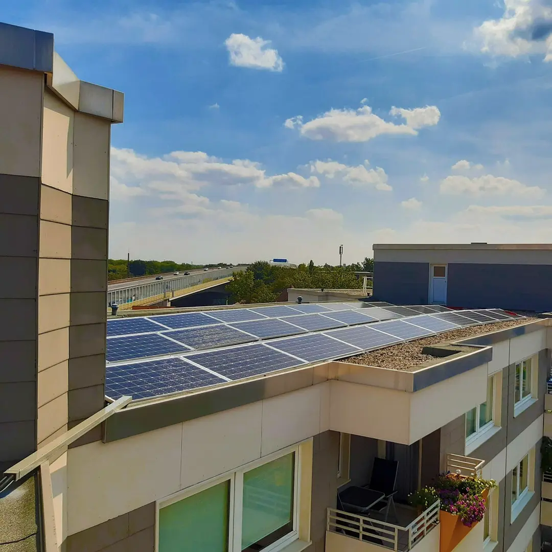 Commercial solar and microgrid project in Pakistan